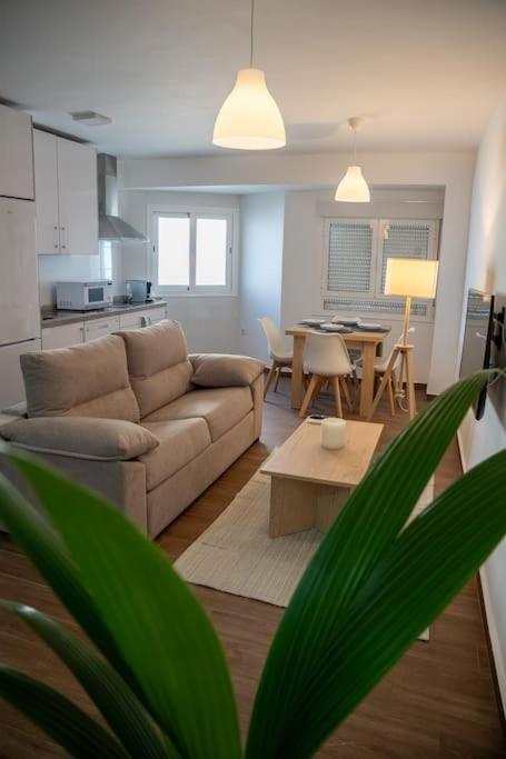 California Apartament Duenas Sevilha Exterior foto